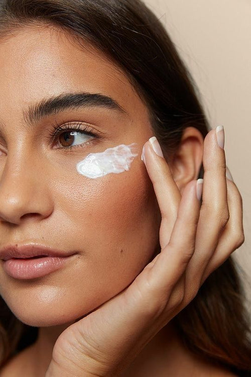 medicube PDRN Pink Peptide Eye Cream - 30ml Hover