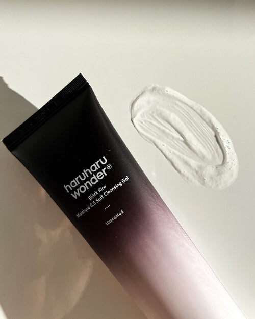Haruharu Wonder Black Rice Moisture 5.5 Soft Cleansing Gel - 100ml Hover